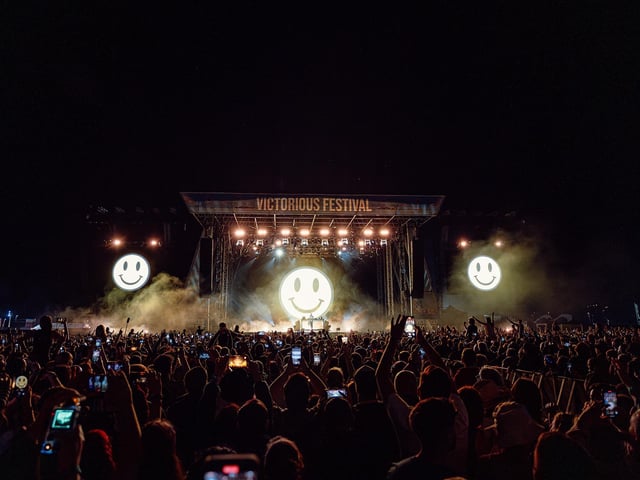 Victorious Festival got off to a brilliant start with a range of wonderful performances from the likes of Fatboy Slim, Louis Tomlinson, Jess Glynne, Snow Patrol and Maximo Park.Pictured: Fatboy Slim Picture: Victorious Festival/Strong Island