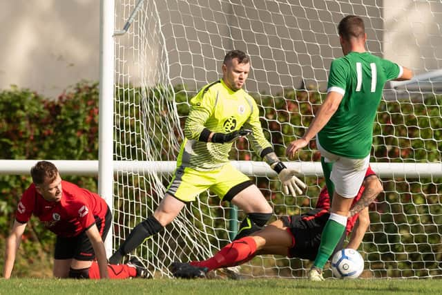 Owen Craig  kept a clean sheet as US Portsmouth tasted FA Cup victory at Welton Rovers.

Picture: Keith Woodland