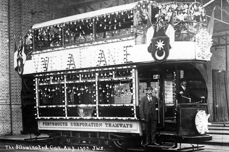 Portsmouth Corporation Tramways Illuminated tram in August 1905