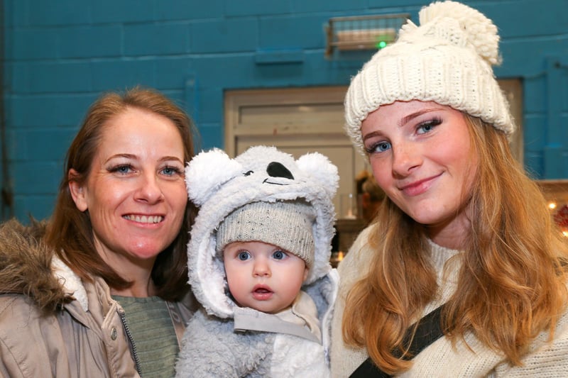 From left, Steph Ogle  Oliver Ogle, 5 months, and Allira Ogle. Fareham Indoor Christmas market, Fareham Leisure Centre
Picture: Chris Moorhouse