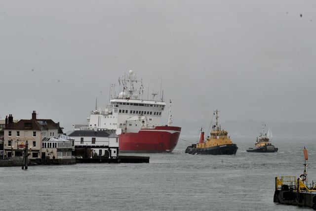 HMS Endurance returns to Portsmouth Harbour after her annual trip to Antarctica where here crew saved her after she took on water. Pictured on the 10th April 2009. Picture: Steve Reid 091312_07
