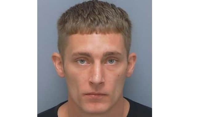 Wanted Dean Evans. Pic Hants police