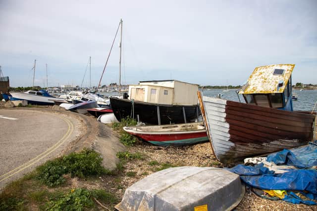 Local boat owners are displeased after Portsmouth City Council put 7 day disposal notices onto a large number of boats on Eastney Shore. This operation is separate to the ongoing work being undertaken by Langstone Harbour Board who are removing abandoned boats from the water itself on the back of a minimum 60 day notice period.

Photos By Alex Shute