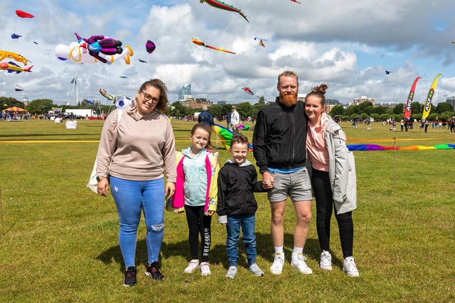 A family day out at the Portsmouth Kite Festival. Pictured: Mum Becky Sykes (32), Sophia (7), Isaac (5) dad Jonathon Sykes (32) and Isabelle (10). Picture: Mike Cooter (070821)
