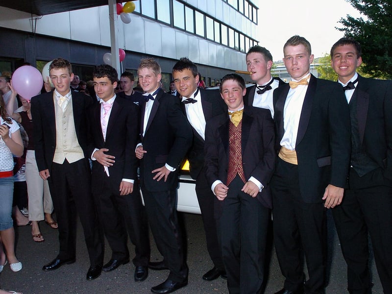 Ben Wright, Dan Oakshott, Luke Boggis, Dan Cole, Peter Caulfield, George Sutherland, Harry Stamp and Rob Tanner arrive for Springfield Specialist Technology College's prom held at the Marriott Hotel in June 2006. Picture: (062869-0094)