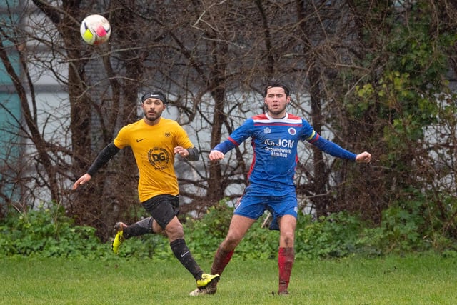 FFTP (yellow) v The Meon. Picture by Keith Woodland