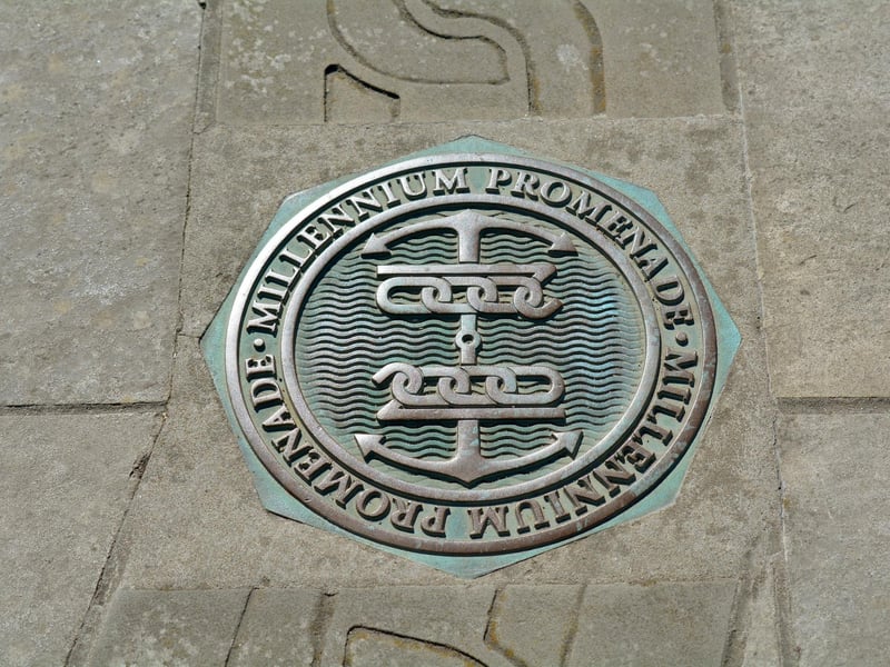 The Millennium Promenade is a 3km walking route which takes those who follow it across Portsmouth’s historic waterfront. Follow the anchors imprinted in the pavement and you’ll find yourself passing landmark like the Spinnaker Tower, Clarence Pier and the Round and Square towers in Old Portsmouth. Start your free tour of the city by finding the first anchor at Spur Redoubt near Clarence Pier.