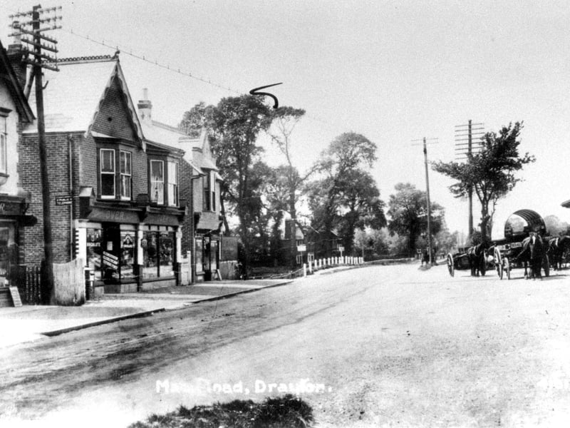 Drayton looking west down Havant Road around 1910