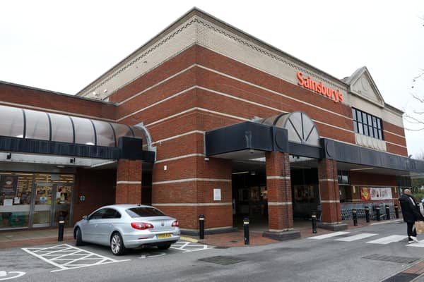 Portsmouth Sainsbury's, Commercial Rd
Picture: Chris Moorhouse      (161220-60)