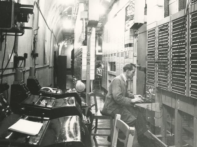 GPO telegraph equipment(c) The News, War Series 3227
