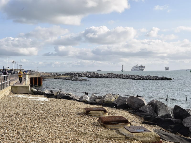 Southsea seafront pictured in October 2024 before the coastal scheme work started. Huge boulders are now in place at the end of the shingle to reduce the energy of the waves as they hit the shore.
Picture: Sarah Standing (101024-3208)