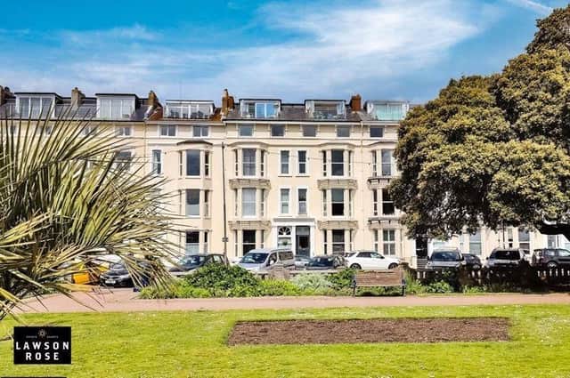 This two bedroom ground floor apartment is located in SeaView Apartments, in South Parade right on the Southsea seafront and next to the promenade
