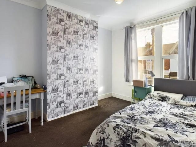 Westbourne Road, Portsmouth. 3 bedroom. Part buy part rent, leasehold, ideal for FTB or someone looking to downsize. £130,000.