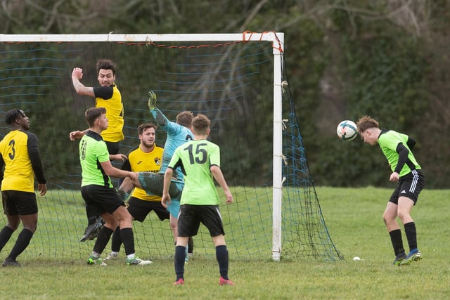 Bedhampton Village A (green) v Fratton Trades Reserves. Picture by Keith Woodland