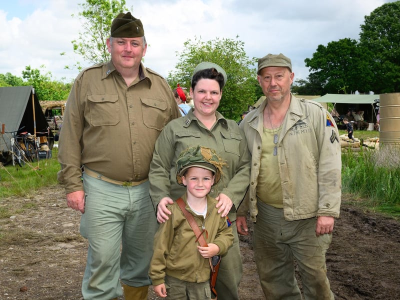 Martin, Michele and Alex Cox enjoying the afternoon with Ian Quinn.Picture: Keith Woodland (260521-107)