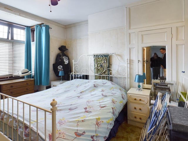 The second double bedroom in the Merrivale home.