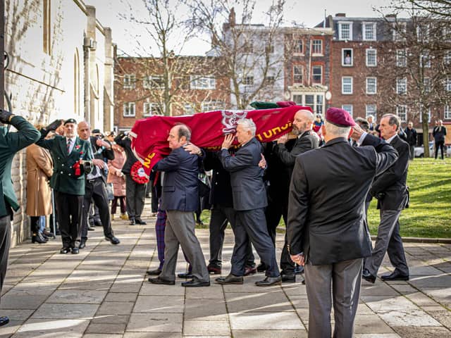 Funeral of D-Day veteran, Arthur Bailey at Portsmouth Cathedral on Thursday 23rd February 2023

Pictured: Arthur Bailey being carried into Portsmouth Cathedral
Picture: Habibur Rahman