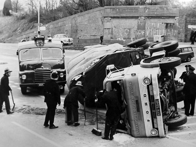 Truck accident Southwick Hill A lorry that has tipped over at the junction of London Road and Southwick Road, Cosham in 1969.