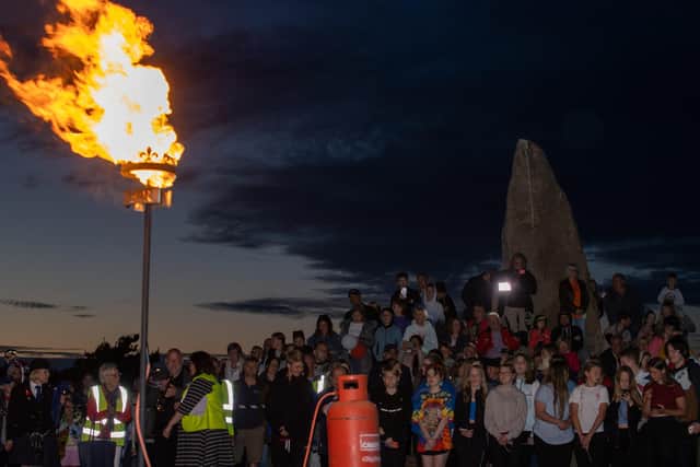 A beacon was lit Thursday evening on Hayling Seafront by the Havant Lord Mayor Cllr Diana Patrick to mark the Queens Jubilee, as hundreds of locals gathered to watch the event.
Pictured - The beacon, shaped as a crown burned bright in the evening air.
Photos by Alex Shute