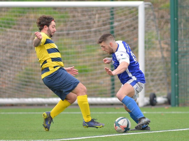 Denmead (blue) v Paulsgrove. Picture by Martyn White