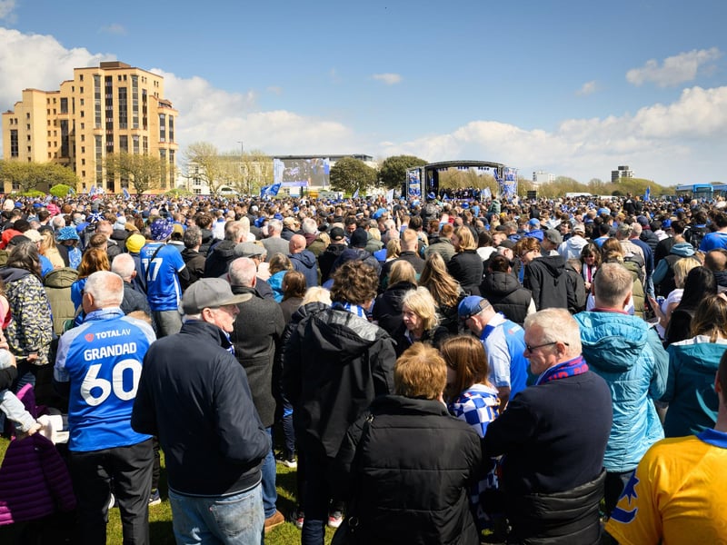Pictured is: Pompey Supporters crowd Southsea Common
Picture: Keith Woodland (280421-456)