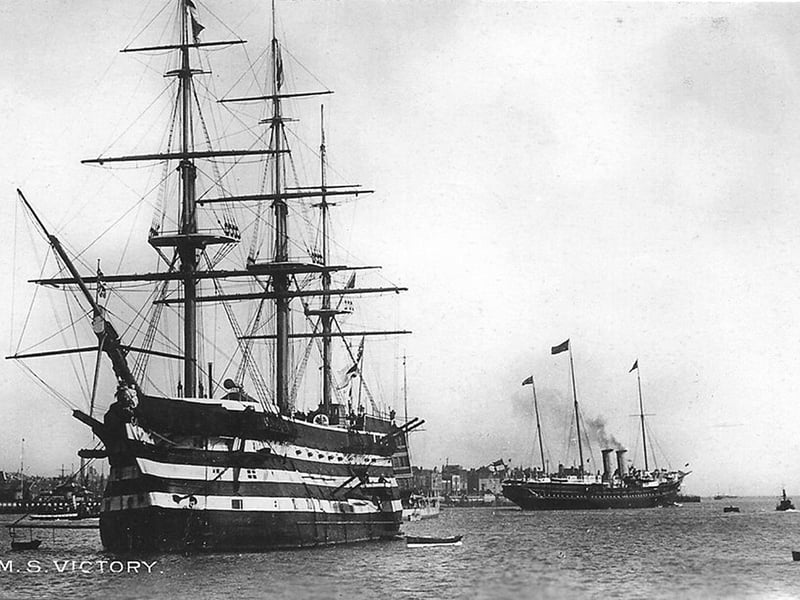 H.M.S. Victory & H.M.Y. Victoria & Albert - Portsmouth Harbour
