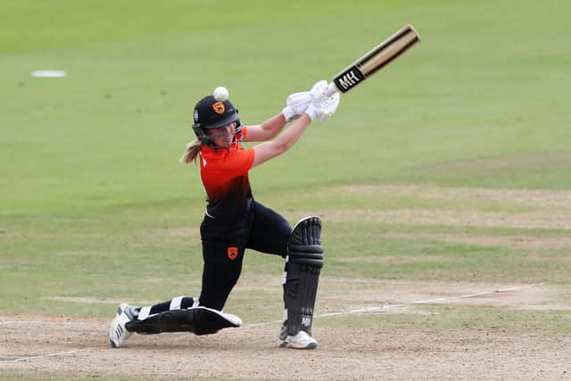Emily Windsor in Rachael Heyhoe-Flint Trophy action at The Ageas Bowl last year. Photo by Naomi Baker/Getty Images.