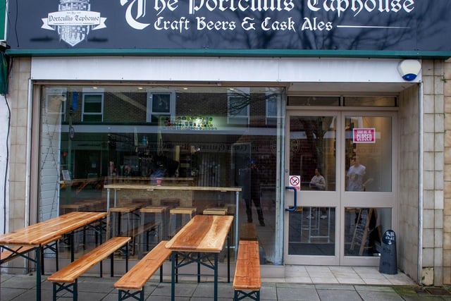 The Portcullis Taphouse, 38 West Street, Portchester, PO16 9DY.