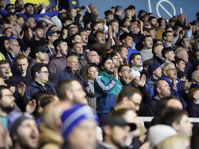 1,460 Pompey fans made the mid-week trip to Oxford United on Tuesday evening.