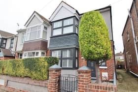 This property is formed of three bedrooms, one bathroom and one reception room.
