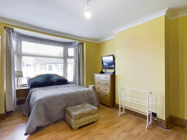 This three bedroom terraced house is on the market for £350,000. It is listed by Chinneck Shaw.