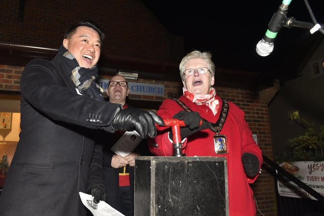 Emsworth Christmas lights were switched on in St Peter's Square on Friday, December 1, 2023.
Pictured is: MP Alan Mak and the mayor of Havant Rosy Raines.
Picture: Sarah Standing