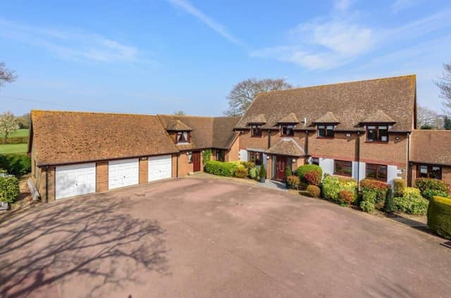 A home in Triangle Lane, near Meon and Posbrook is on sale with Charters
April 2022