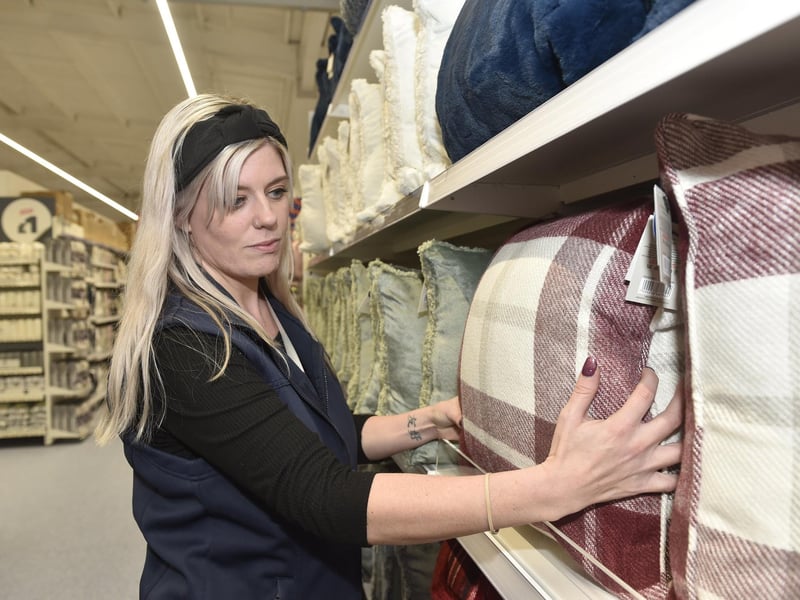 B&M opened in Southampton Road Retail Park in Titchfield, on Saturday, December 2, 2023.

Pictured is: Sabrina Brown, deputy store manager.

Picture: Sarah Standing (011223-2894)