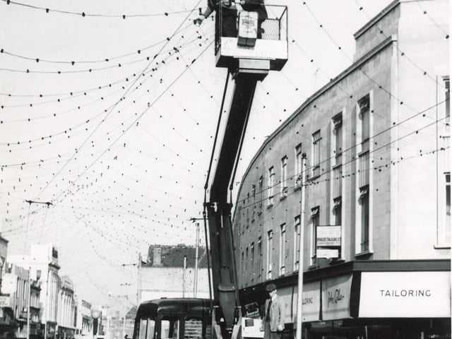 Commercial Road. Portsmouth in 1956.Picture: Wright & Logan Photographers