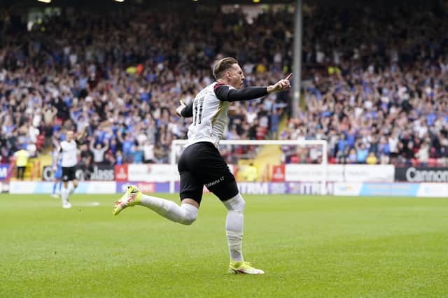 Goal, Portsmouth midfielder Ronan Curtis scores, Charlton Athletic 0-1 Portsmouth during the EFL Sky Bet League 1 match between Charlton Athletic and Portsmouth at The Valley, London, England on 25 September 2021.