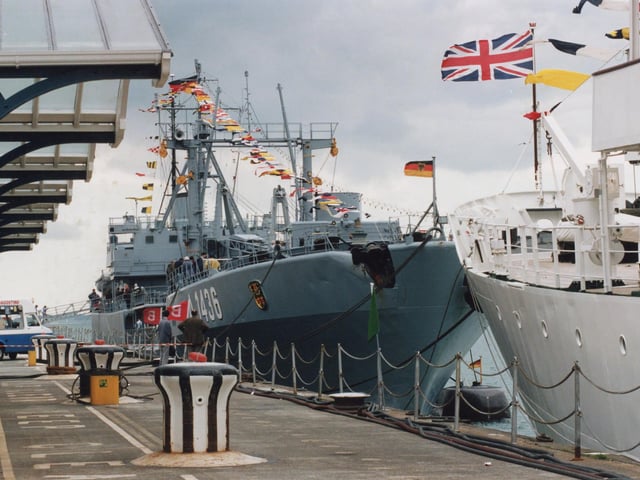 Portsmouth Navy Days in 1996.Picture: (5962-9)