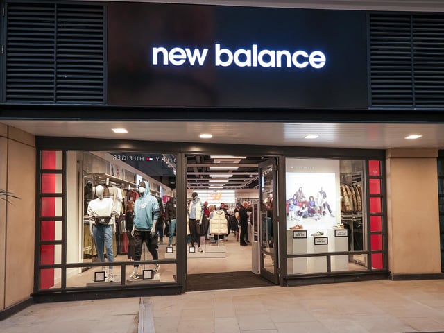 New Balance shop opens in Gunwharf Quays, Portsmouth   Picture: Chris  Moorhouse (271124-19)