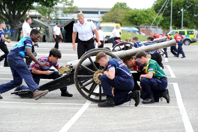 HMS Collingwood hosted the annual Junior Leaders’ Field Gun Competition on Friday, July 12, 2024.

Picture: Sarah Standing (120724-1894)