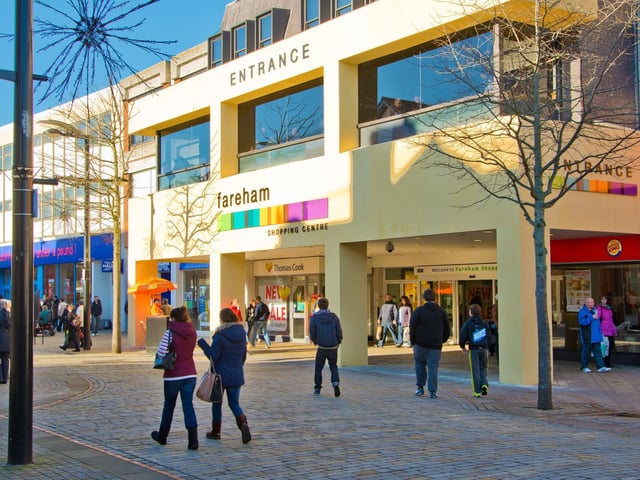 Krews Kandy is a sweet shop in Fareham Shopping Centre.