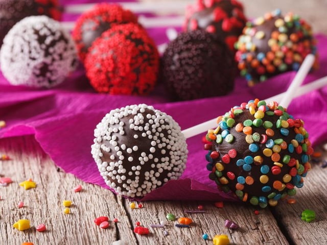 For many of us, Christmas isn’t complete without Christmas pudding. If you weren’t able to get through all of the Christmas pudding this year, you can repurpose those leftovers into a brand new dessert - cake pops. Just crumble up your pudding, combine with frosting, roll into balls and decorate with whatever you please, like melted chocolate. You can also do this same recipe with any other cakes you have leftover, like Christmas cake.