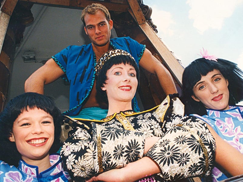 1996, Kings Theatre: Hunter from Gladiators with Paula Tappenden in the title role appearing in Aladdin.