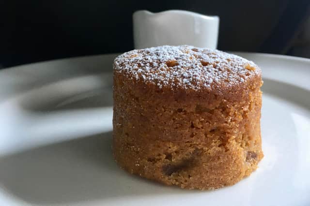 Warm caramelised apple and cinnamon sponges.
