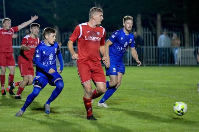 Action from Baffins' 2-1 Wessex League defeat at Horndean on Tuesday. Picture: Martyn White.