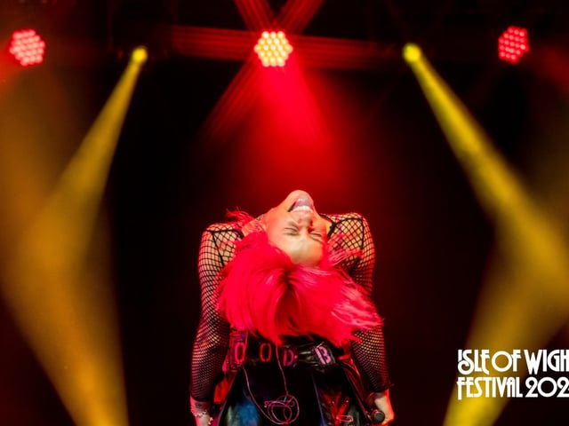 Prodigy and The Streets shone on the Main Stage, while Johnny Marr and The Pretenders rocked the Big Top. The Isle of Wight Festival Day 2 saw festival goers revelling in the sun.