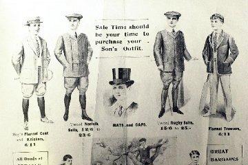 An early advert used by Knight & Lee to try and encourage shoppers to visit the store