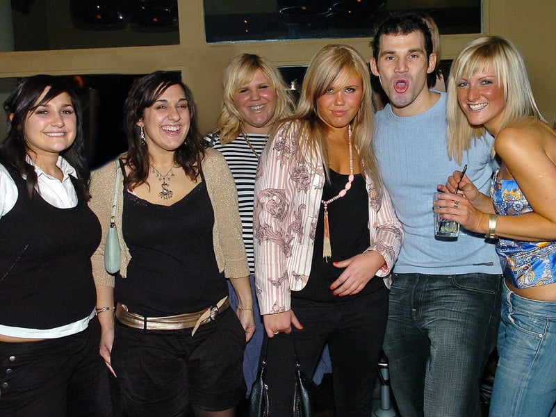 This is what a night out at Tiger Tiger in Gunwharf Quays looked like in the 00s.