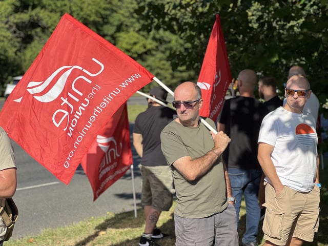 Members of the Unite union at Eaton Ltd - an aerospace firm in Segensworth - have gone on strike today amid an ongoing row over pay.