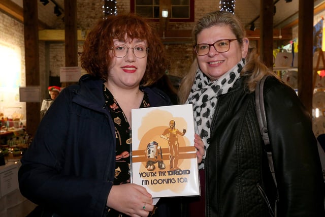 Hannah Payne, left, and Dawn Hughes. Powder Monkey Brewery Christmas Market, Priddy's Hard, Gosport.
Picture: Chris Moorhouse