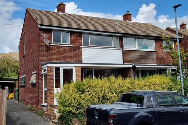 57 Courtmount Grove, guide price £300,000